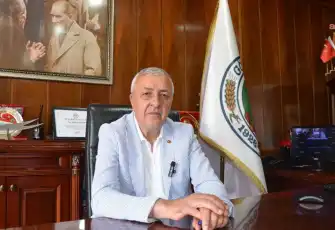 CHP'de bir belediye başkanı daha istifa etti