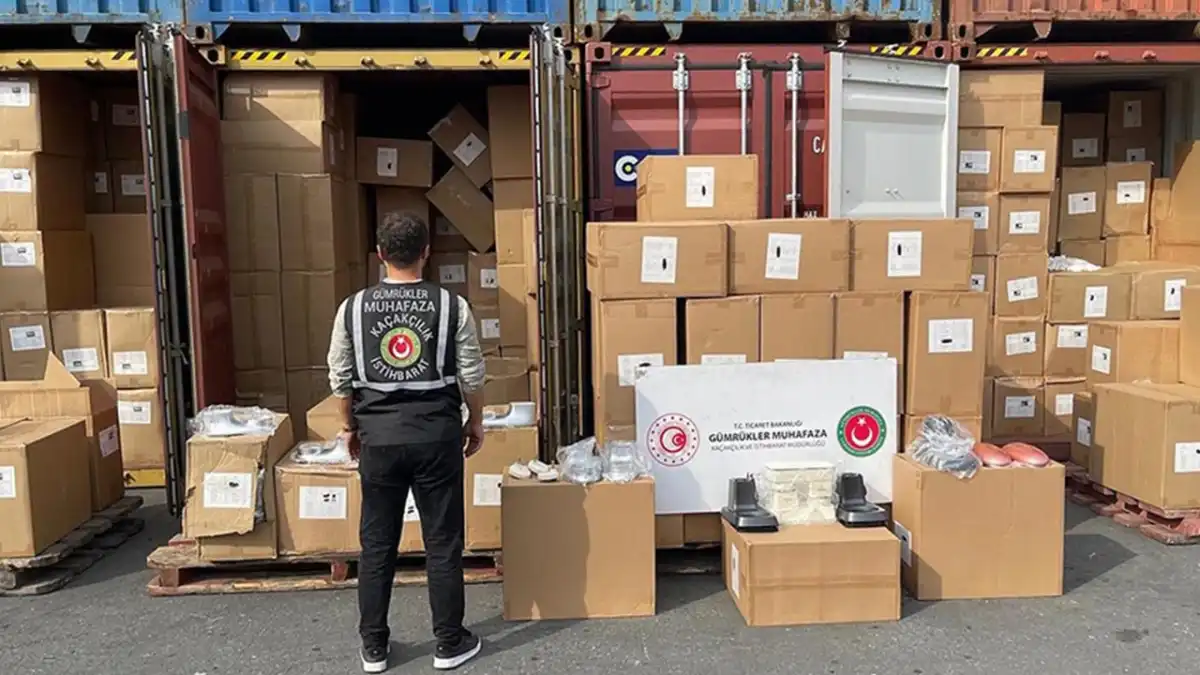 Gümrüklerde 7 ayda 41,7 milyar liralık kaçakçılık önlendi haberinin görseli