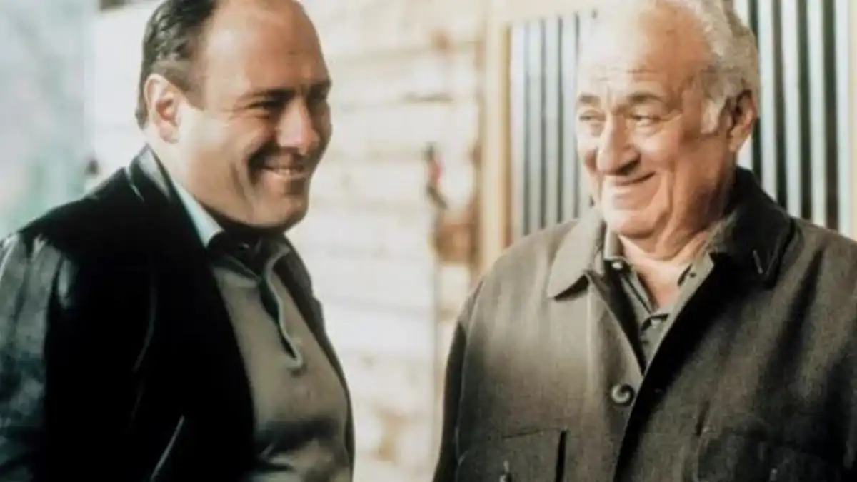 Hesh Rabkin rolüyle hafızalara kazınmıştı: Sopranos’un efsane ismi Jerry Adler hayatını kaybetti haberinin görseli
