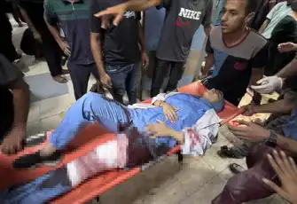 İsrail, Gazze'de Nasır Hastanesi'ni vurdu: 5'i gazeteci olmak üzere 15 kişi hayatını kaybetti