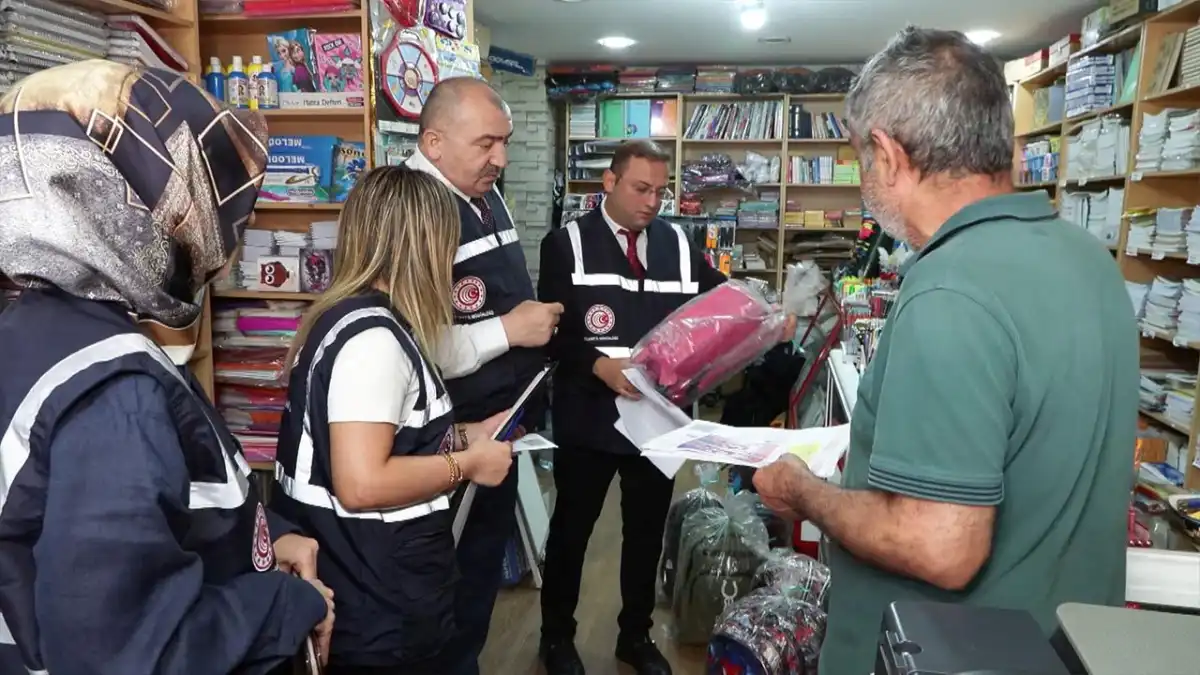 Ticaret Bakanlığı’ndan okul öncesi sıkı denetim: 17 bin ürün incelendi, milyonluk ceza kesildi haberinin görseli