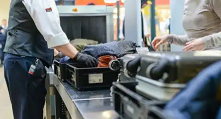 Uçuşlarda yeni güvenlik kuralı: Bu 3 eşya yasaklandı