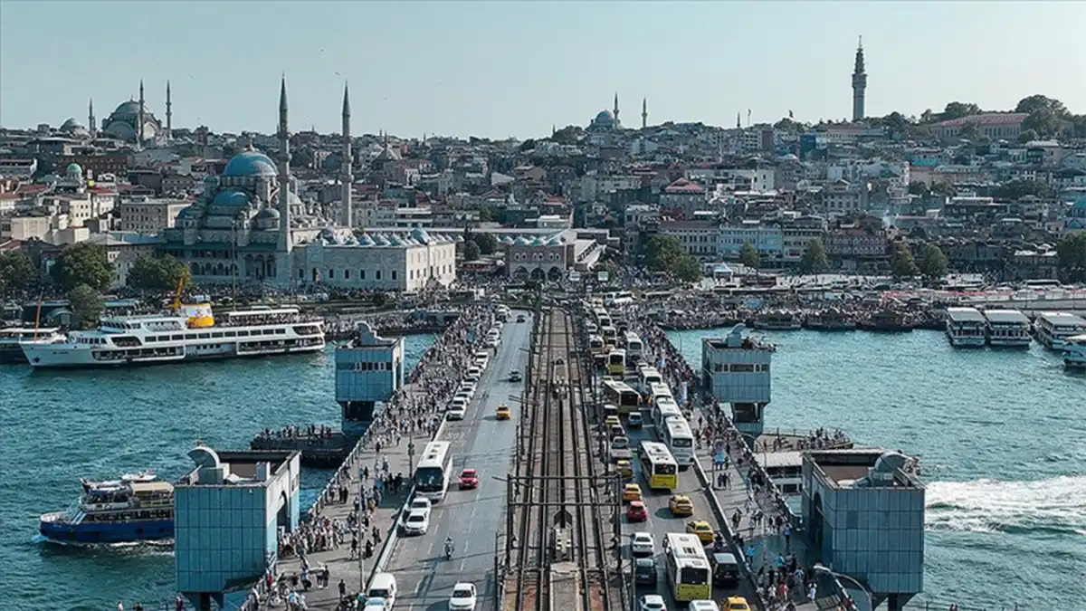 Yeni Galata Köprüsü trafiğe kapatılıyor haberinin görseli