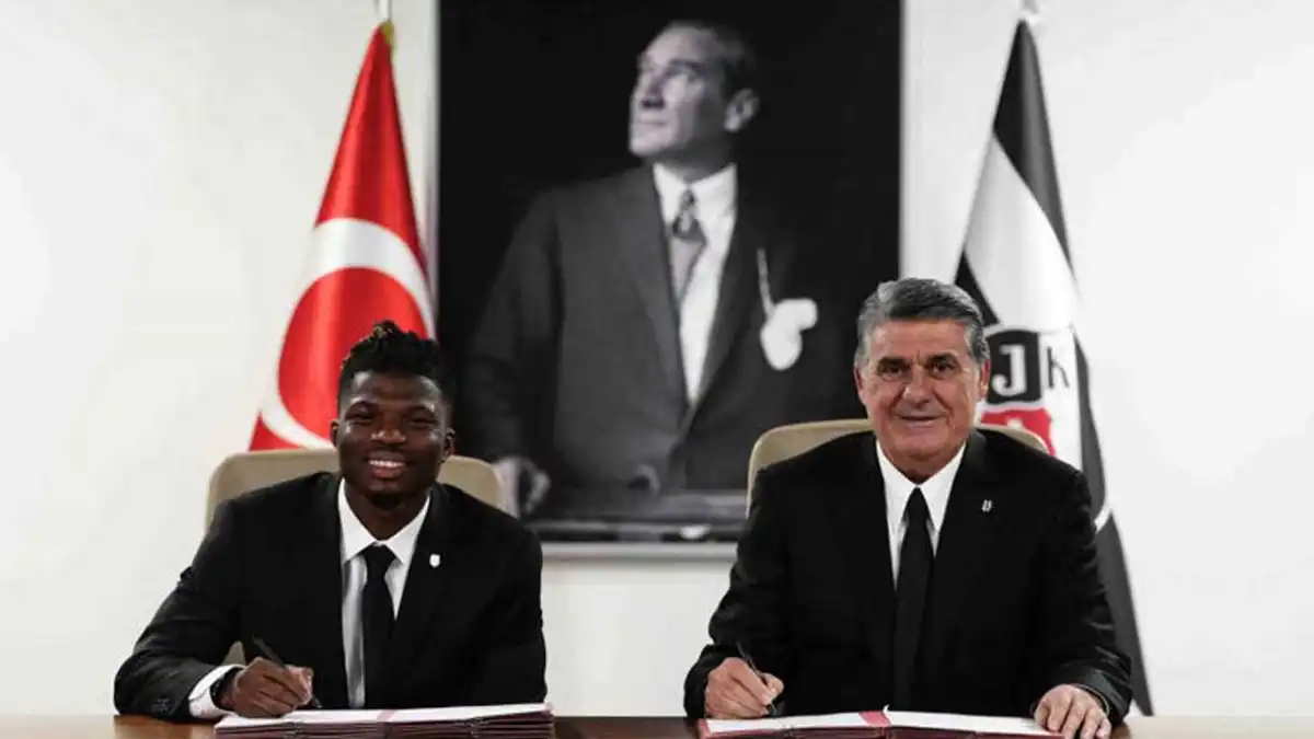 Beşiktaş&#039;tan bomba transfer : Bu kez yer yerinden oynayacak! haberinin görseli