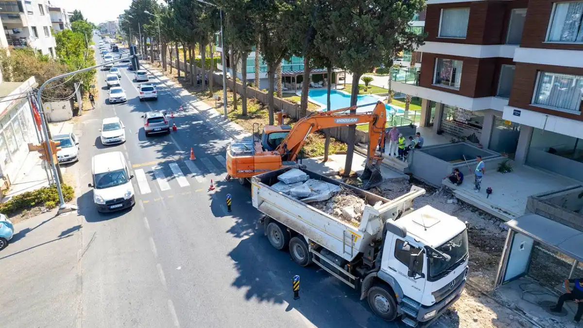 Güzelbahçe’nin ana arterleri yenileniyor haberinin görseli