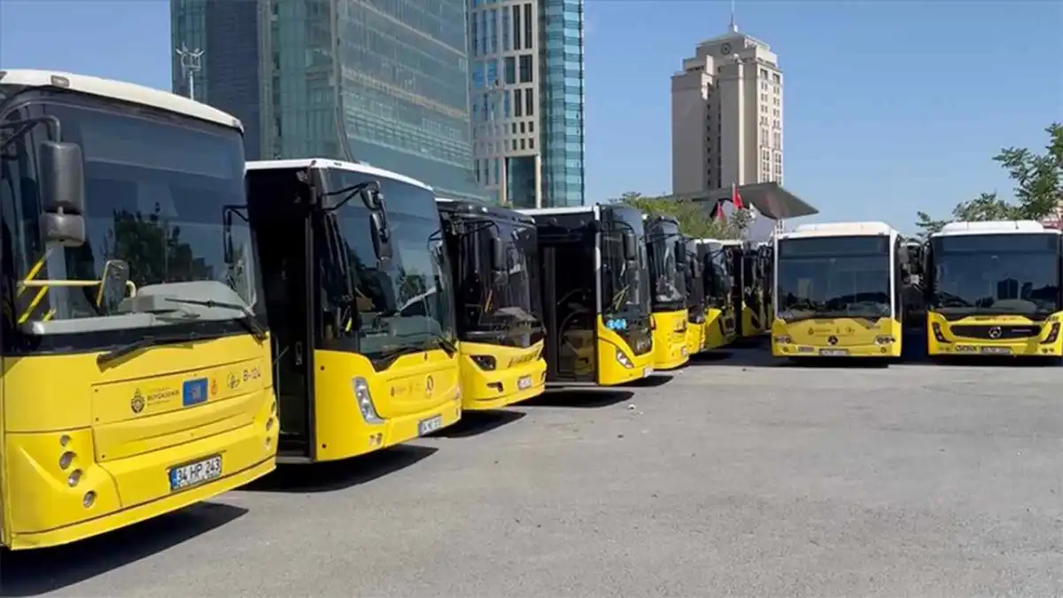 Özel halk otobüsü işletmecilerinden İBB&#039;ye tepki haberinin görseli