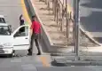 Trafikte kılıçlı saldırı!