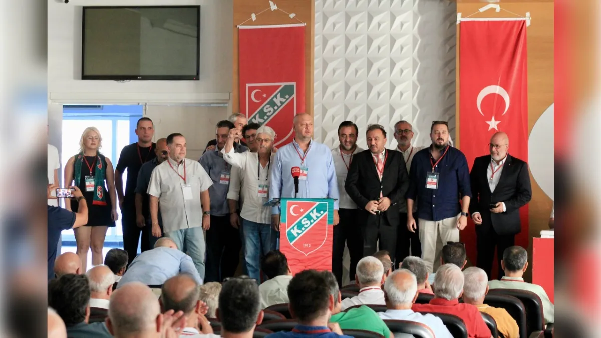 Aygün Cicibaş, Karşıyaka’da güven tazeledi haberinin görseli