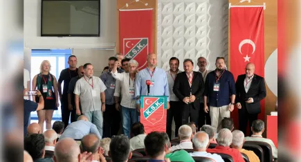 Aygün Cicibaş, Karşıyaka’da güven tazeledi