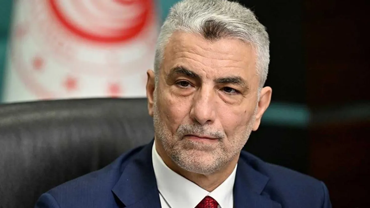 Bakan Bolat: Türkiye- Suriye gümrük kapılarında 24 saat geçiş serbestleşecek haberinin görseli