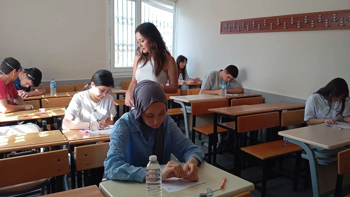 Bayraklı&#039;dan 11. sınıf öğrencilerine ücretsiz hazırlık kursu haberinin görseli