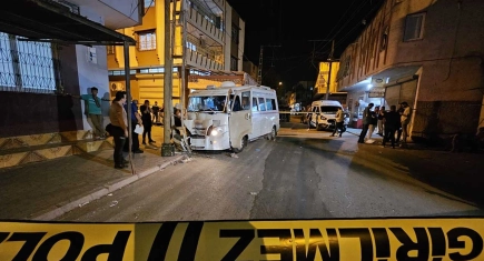 Dolmuş şoförüne, direksiyon başında silahlı saldırı
