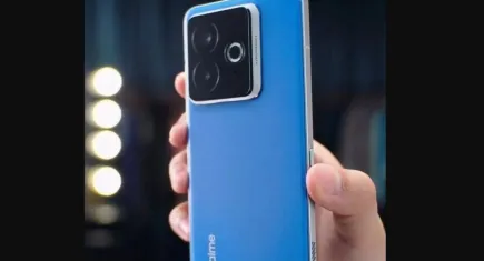 Dünyanın ilk klimaya sahip telefon ve 15.000 mAh bataryalı dev modeli tanıtıldı!