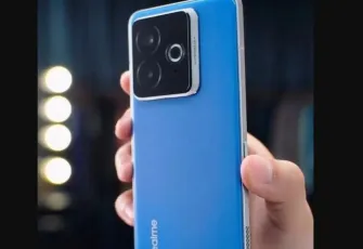 Dünyanın ilk klimaya sahip telefon ve 15.000 mAh bataryalı dev modeli tanıtıldı!