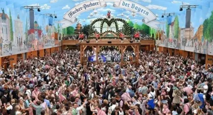 Münih’te 2025 Oktoberfest başlıyor: Bavyera kültürüne yolculuk ve devasa eğlenceler