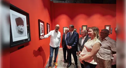 Mutlu’dan sergi sonrası sanatçılara teşekkür mesajı