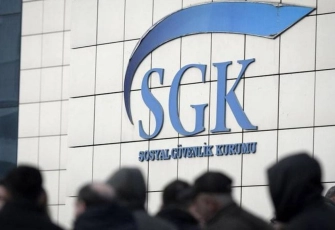 SGK’dan milyonlara erken emeklilik müjdesi! EYT’yi kaçıranlara yeni fırsat. Detaylar haberimizde..