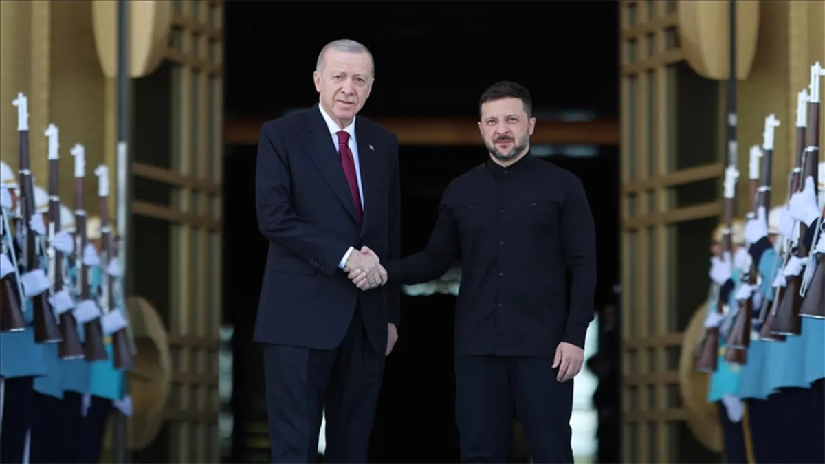Cumhurbaşkanı Erdoğan,  Zelenskiy ile görüştü haberinin görseli
