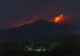 Etna Yanardağı alarm veriyor: lavlar 2 kilometreyi aştı, patlama riski büyüyor