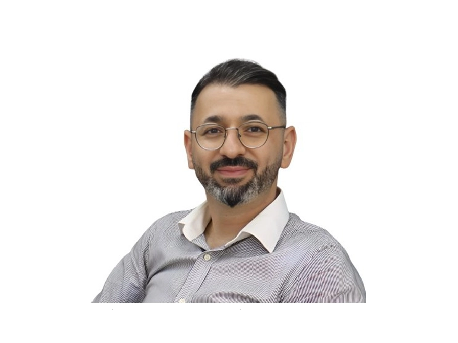 Göksel Günaltay adlı yazarın resmi