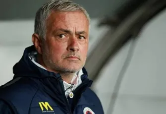 Mourinho’nun sözleri Fenerbahçe taraftarını çileden çıkardı: Kocaman geri dönecek mi?