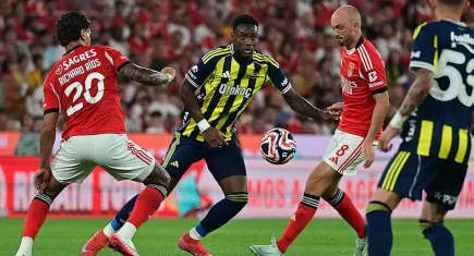 Şampiyonlar Ligi'nden elenen Fenerbahçe yoluna Avrupa Ligi'nde devam edecek