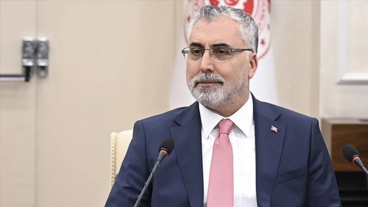 Bakan Işıkhan: İşsizlik 27 aydır tek haneli seyrediyor haberinin görseli