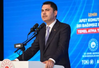 Bakan Kurum, İzmir Afet Konutları Temel Atma Töreni'nde konuştu