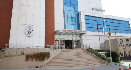 Çiğli Belediyesi’nden üniversite öğrencilerine burs