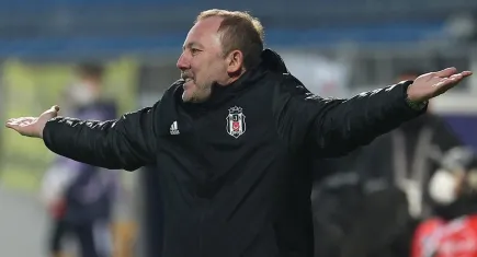 Kartal eski ustasıyla kanat açıyor: Sergen Yalçın Beşiktaş’ta!
