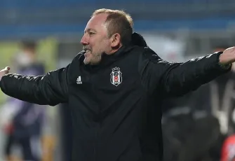Kartal eski ustasıyla kanat açıyor: Sergen Yalçın Beşiktaş’ta!