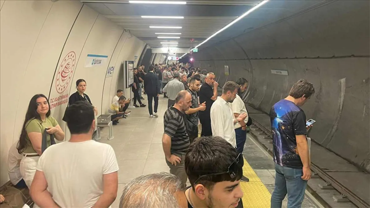 M3 metro hattında teknik arıza haberinin görseli