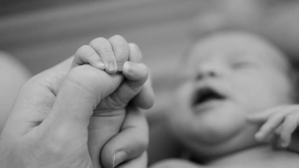 Denizli’de hastaneden bebek kaçırma girişimi! Güvenlik görevlisinin dikkati hayat kurtardı haberinin görseli