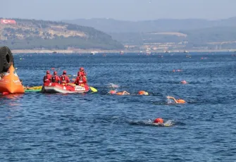 İstanbul’daki kayıp Rus yüzücünün ardından Çanakkale’de güvenlik seferberliği