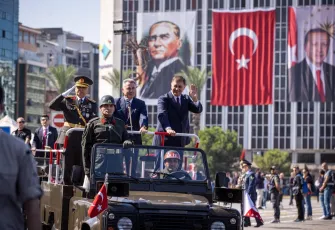 İzmir'de 30 Ağustos coşkusu devam ediyor