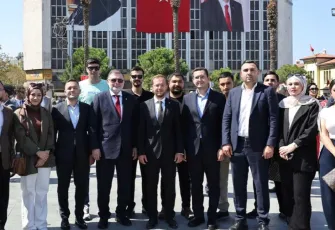 Saygılı’dan Zafer Bayramı vurgusu: Emin adımlarla yürümeye devam edeceğiz