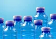 Sıcak araçta bıraktığınız plastik şişe suyunu içmek ölümcül olabilir!