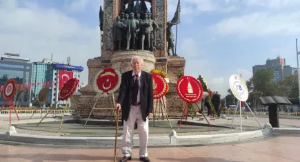 Taksim'de 30 Ağustos kutlaması