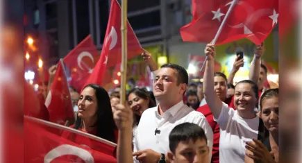 Başkan Demir: Namusluların namussuzlardan güçlü olduğunu göstermek için yürüdük 