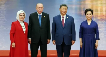 Emine Erdoğan'dan Çin Devlet Başkanı Şi'nin liderler onuruna verdiği yemeğe ilişkin paylaşım