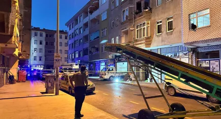 Sakarya'da bir baba marketten dönerken oğlunun gözü önünde öldürüldü