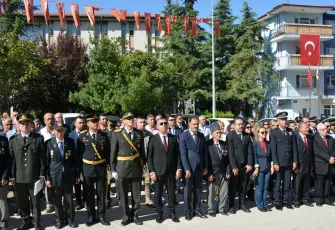 Zafer Bayramı Manisa'da coşkuyla kutlandı