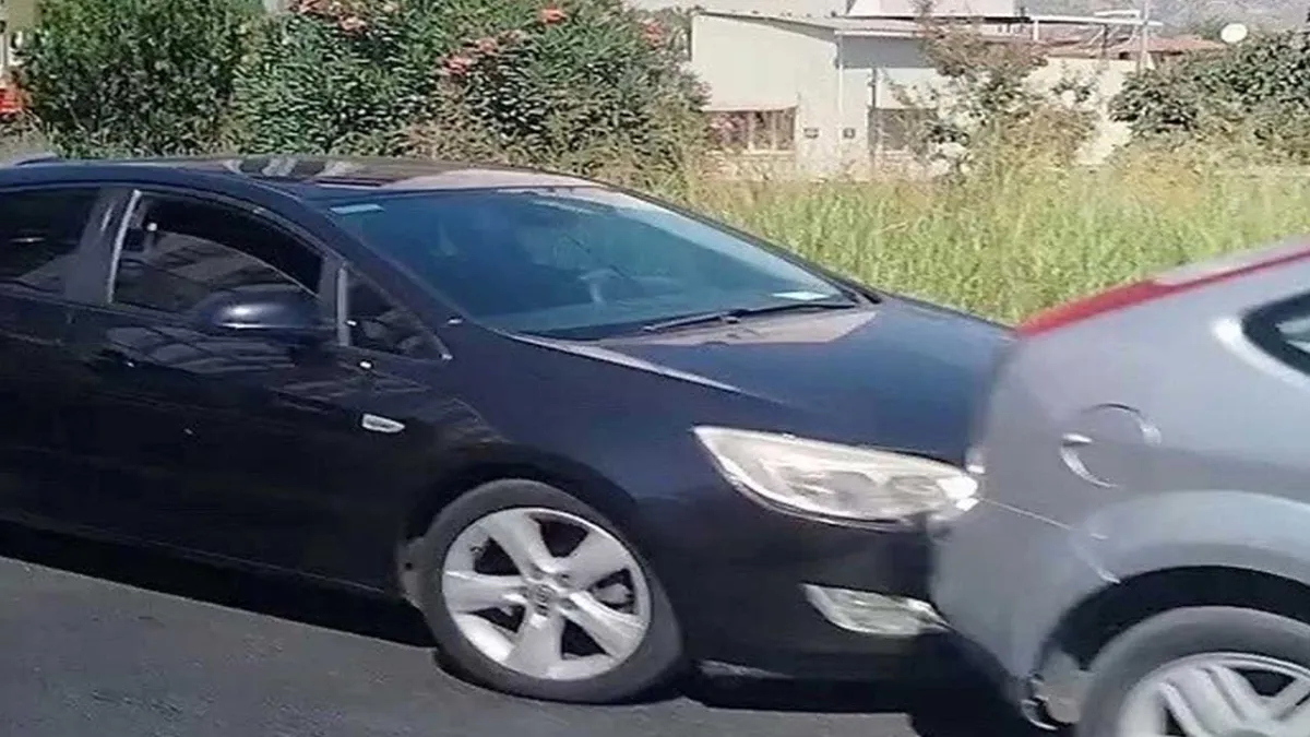 5 otomobil zincirleme kaza yaptı: Çok sayıda yaralı var! haberinin görseli