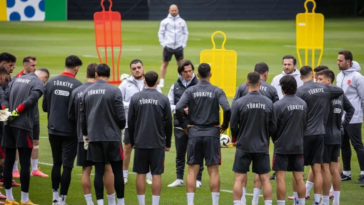 A Milli Takım Gürcistan ve İspanya maçlarına hazır: montella’nın sürpriz taktikleri açığa çıkıyor! haberinin görseli