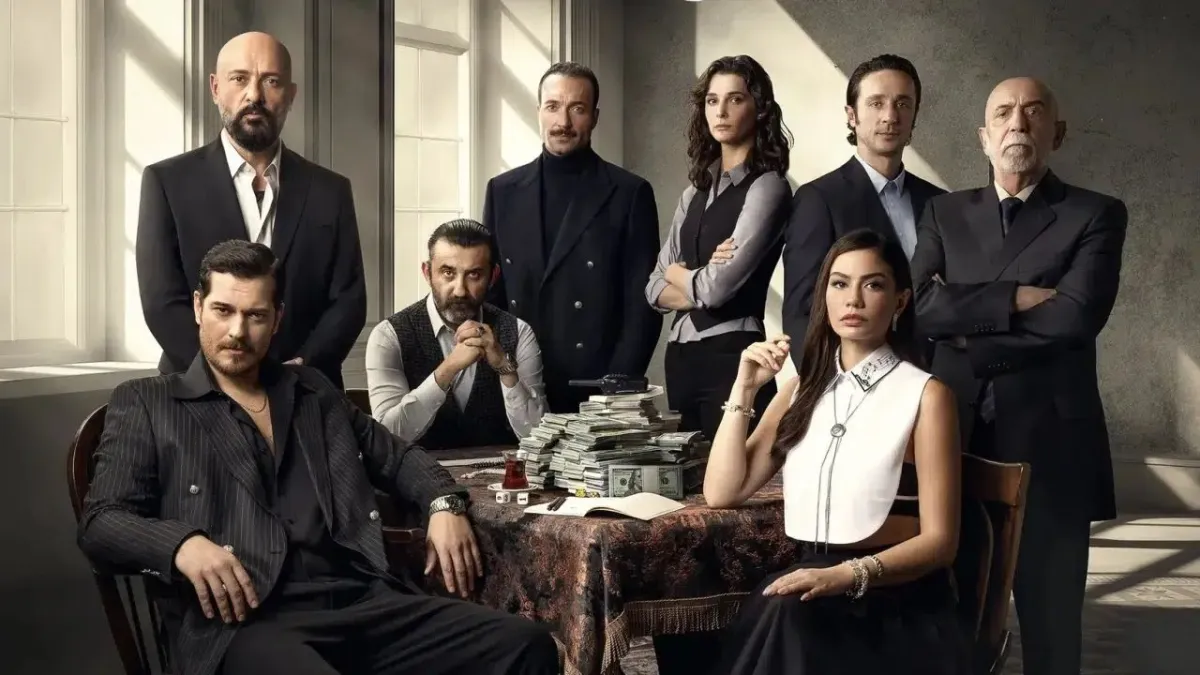 Çağatay Ulusoy ve Demet Özdemir’den sürpriz hamle! Eşref Rüya yeni sezona bomba gibi geliyor haberinin görseli