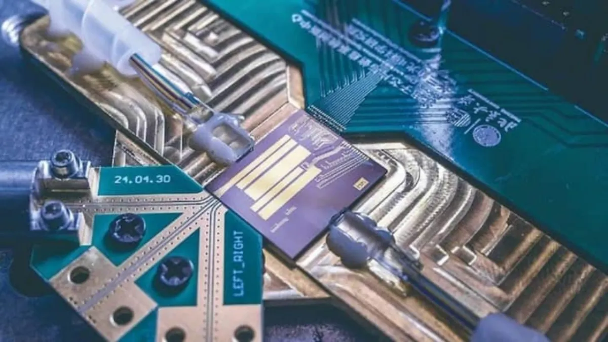 Dünyanın ilk “tüm frekanslı” 6G çipi geliştirildi: İnternet hızında saniyede 100 gigabit devrimi haberinin görseli