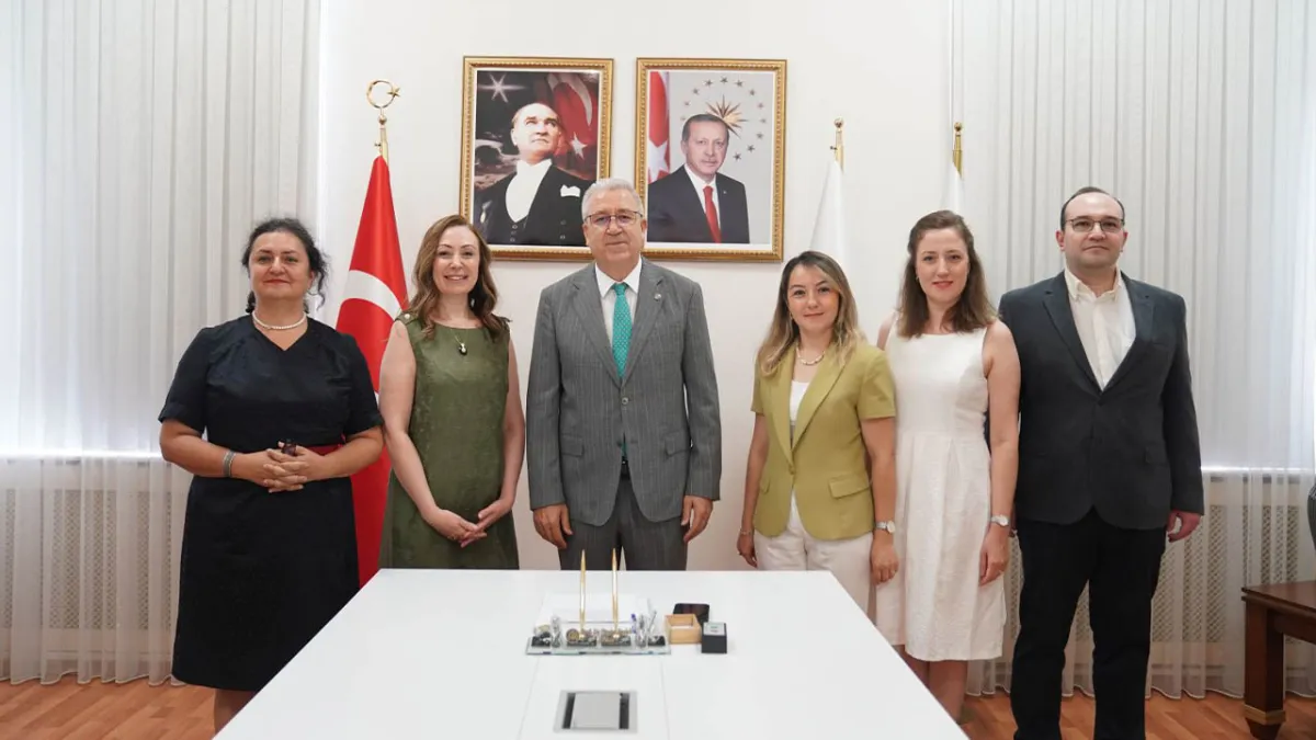 Egeli akademisyenden ailevi hiperkolesterolemi hastalarına yönelik mobil sağlık yönetim projesi haberinin görseli