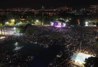İzmir Fuarı’nda Yıldız Tilbe rüzgarı