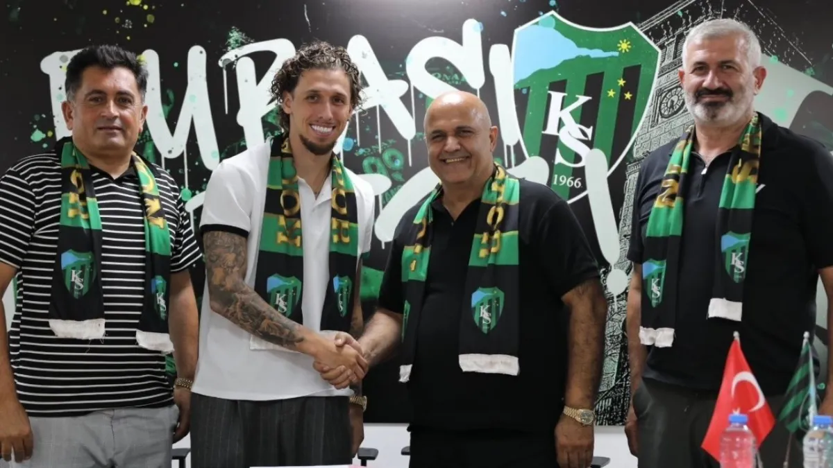 Kocaelispor’a büyük takviye: Darko Churlinov resmen transfer oldu! haberinin görseli