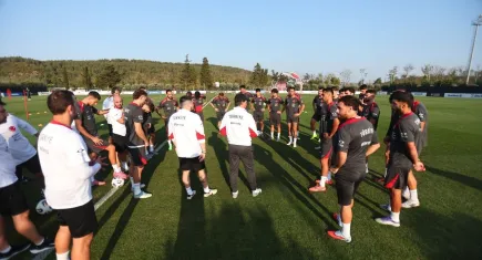 A Milli Takım Gürcistan’a hazır: Montella’dan kritik kadro sürprizleri